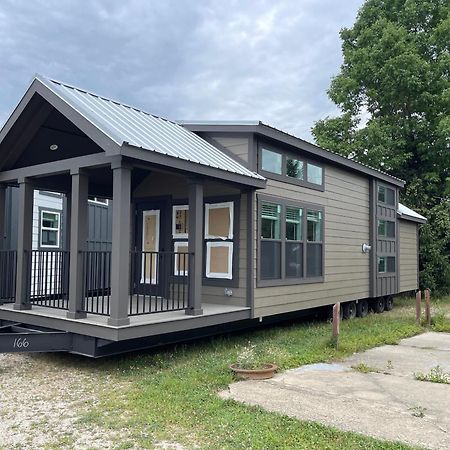 Pine Creek Cabins & Camping Resort South Bloomingville Екстер'єр фото