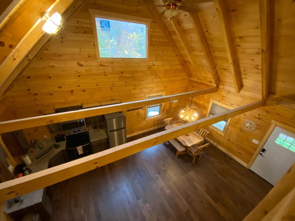 Pine Creek Cabins & Camping Resort South Bloomingville Екстер'єр фото