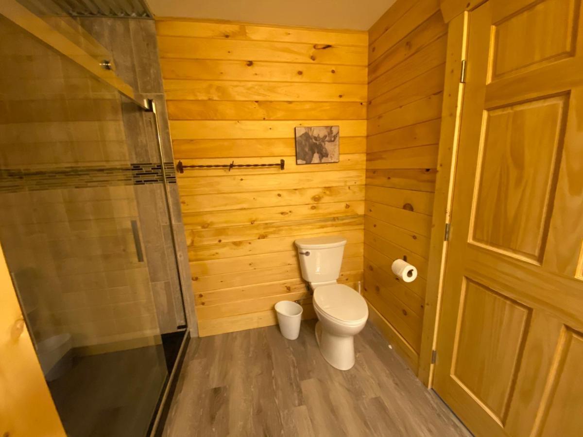 Pine Creek Cabins & Camping Resort South Bloomingville Екстер'єр фото