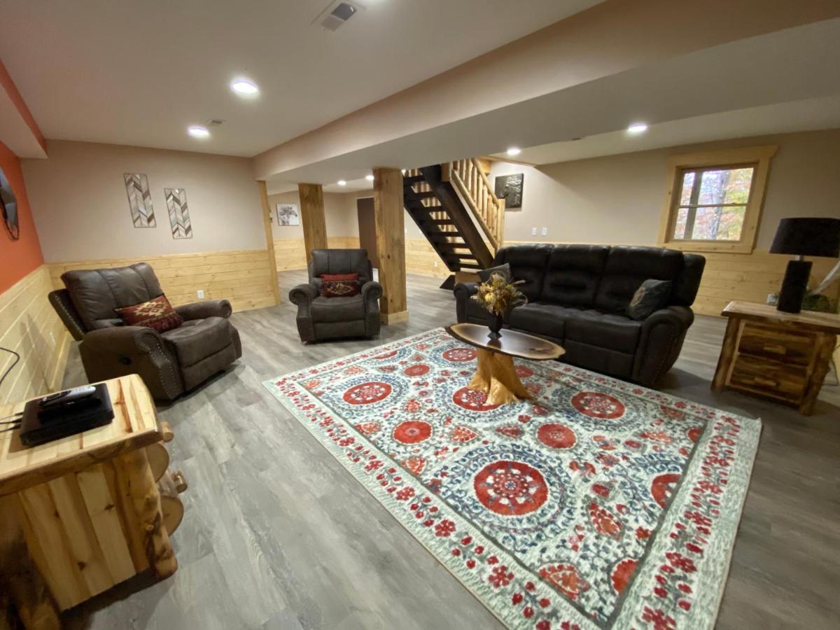 Pine Creek Cabins & Camping Resort South Bloomingville Екстер'єр фото