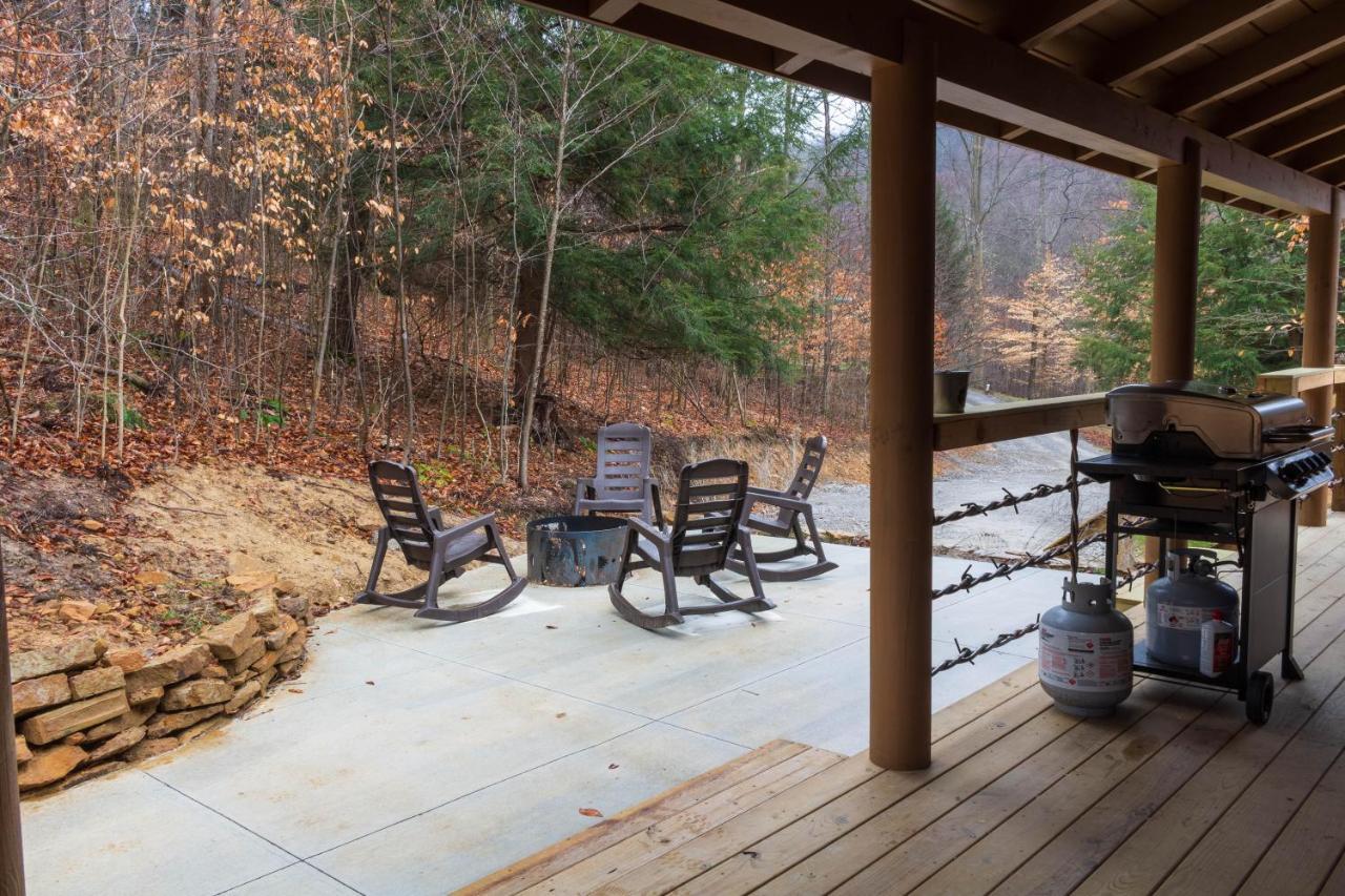 Pine Creek Cabins & Camping Resort South Bloomingville Екстер'єр фото